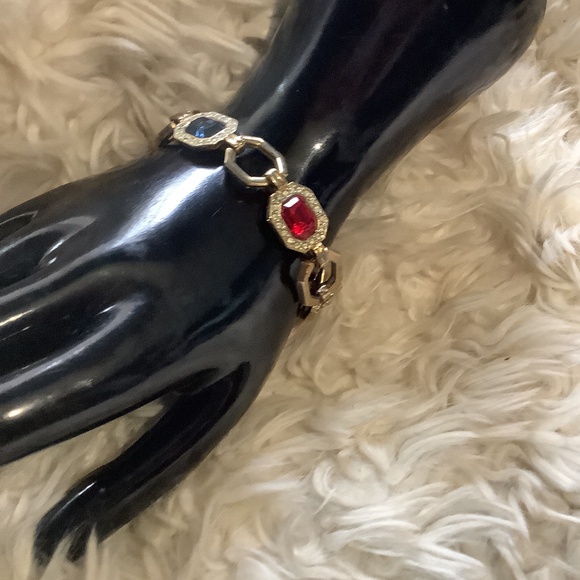 Bundle of 4 bracelets - Picture 6 of 11